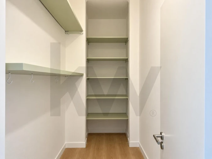 Apartamento T3 para Arrendamento em Almada, Cova da Piedade, Pragal e Cacilhas Foto 8