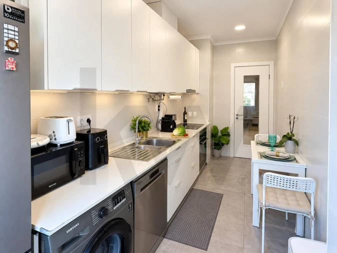 Apartamento T3 para Arrendamento em Almada, Cova da Piedade, Pragal e Cacilhas Foto 2