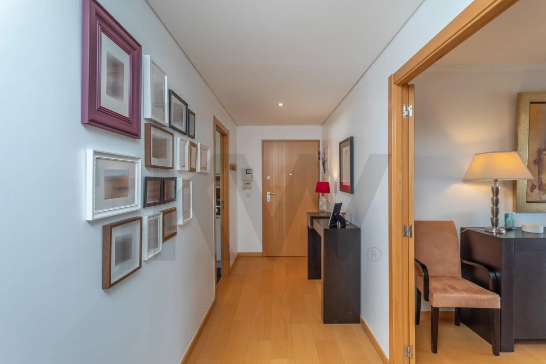 Apartamento T3 para Venda em Algés, Linda-A-Velha e Cruz Quebrada-Dafundo Foto 8