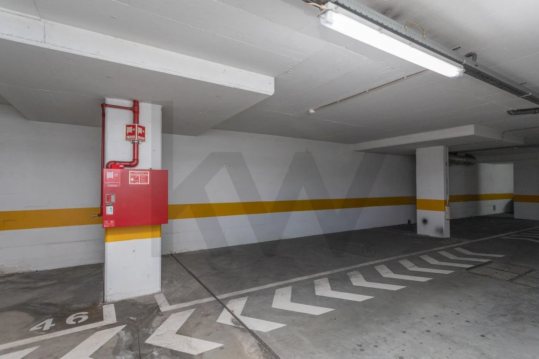 Apartamento T3 para Venda em Algés, Linda-A-Velha e Cruz Quebrada-Dafundo Foto 29