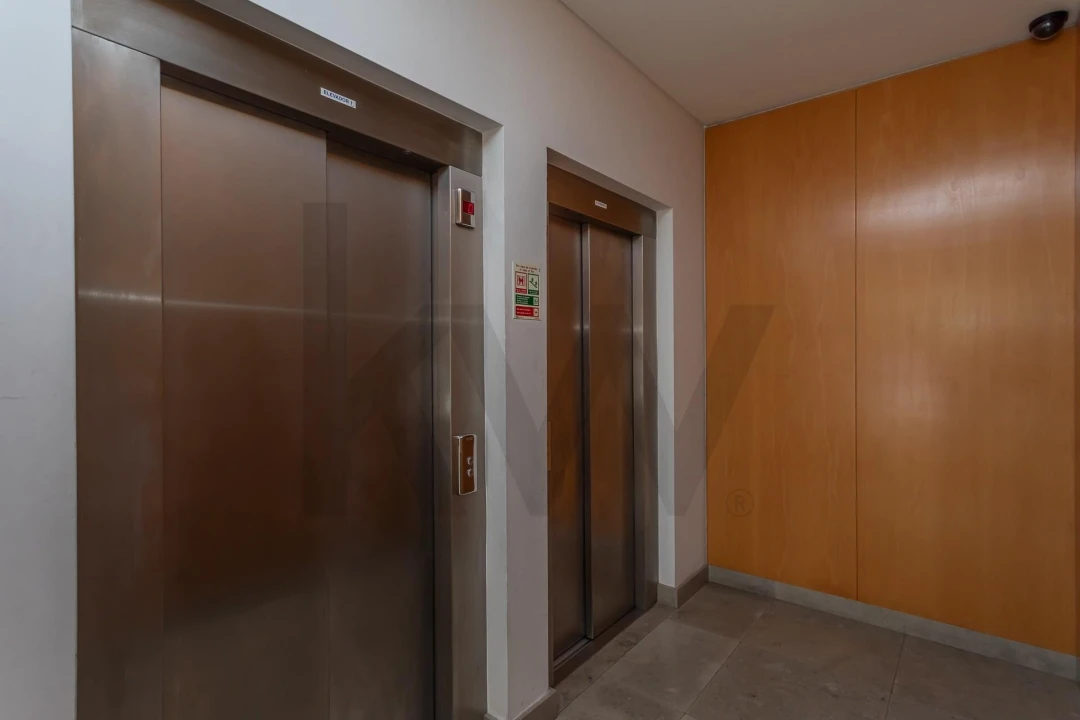 Apartamento T3 para Venda em Algés, Linda-A-Velha e Cruz Quebrada-Dafundo Foto 34