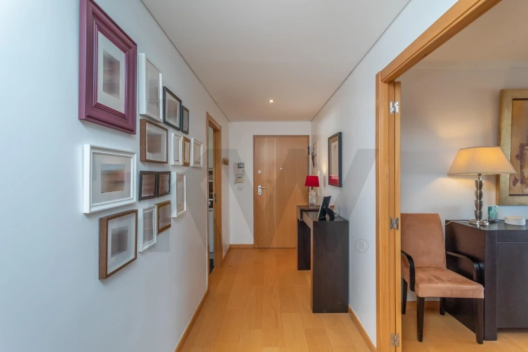 Apartamento T3 para Venda em Algés, Linda-A-Velha e Cruz Quebrada-Dafundo Foto 8