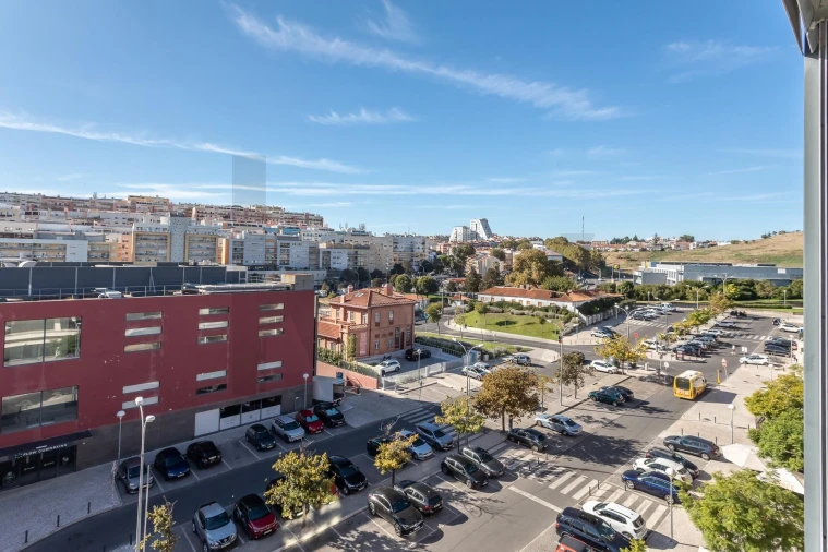Apartamento T3 para Venda em Algés, Linda-A-Velha e Cruz Quebrada-Dafundo Foto 37