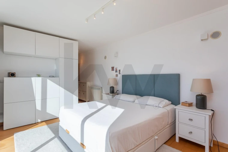 Apartamento T3 para Venda em Algés, Linda-A-Velha e Cruz Quebrada-Dafundo Foto 18