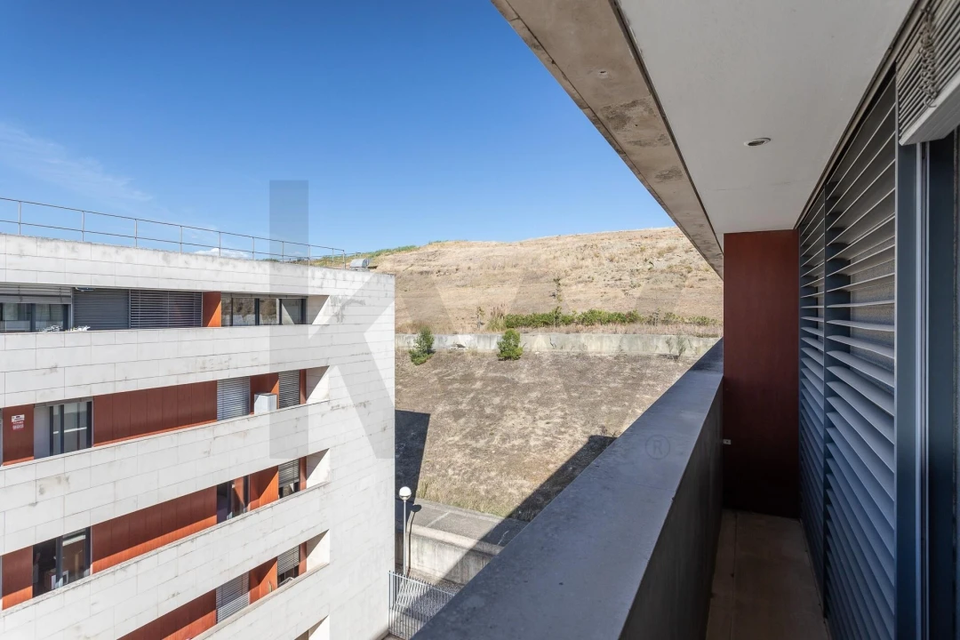 Apartamento T3 para Venda em Algés, Linda-A-Velha e Cruz Quebrada-Dafundo Foto 40