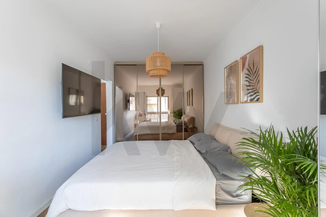 Apartamento T3 para Venda em Carcavelos e Parede Foto 11