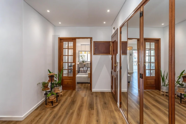Apartamento T3 para Venda em Carcavelos e Parede Foto 4