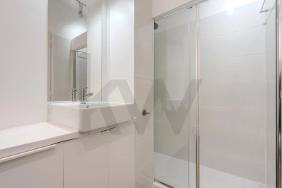 Apartamento T2 para Arrendamento em Ajuda