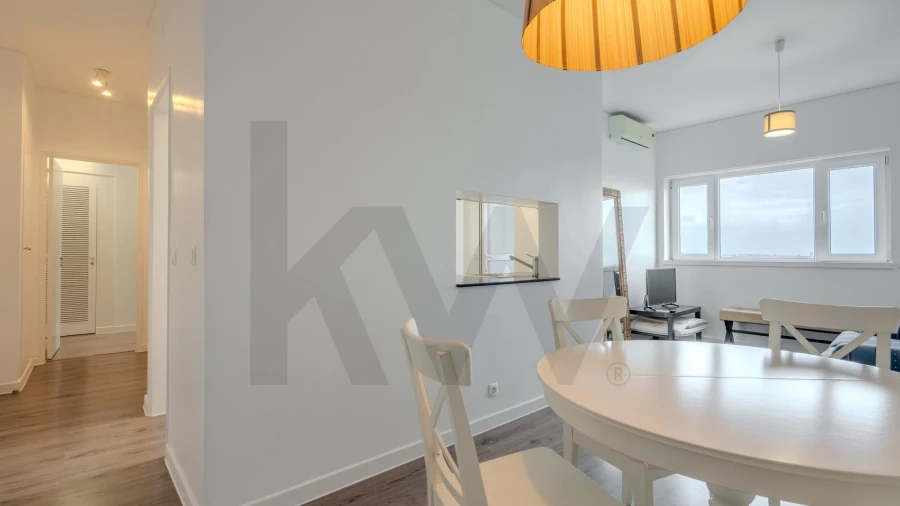 Apartamento T2 para Arrendamento em Ajuda