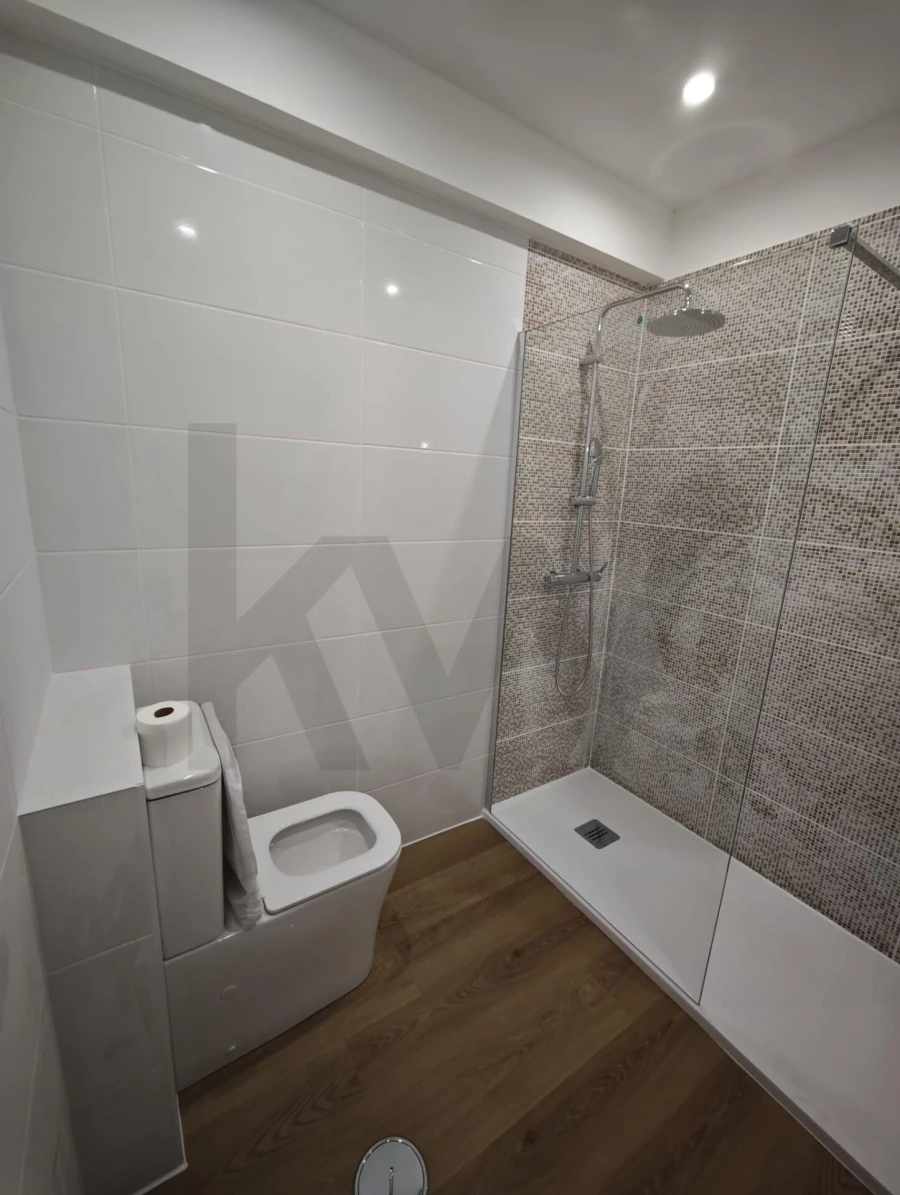 Apartamento T2 para Venda em Santo Antonio dos Olivais Foto 2