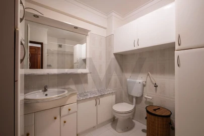 Apartamento T2 para Venda em Algueirão-Mem Martins