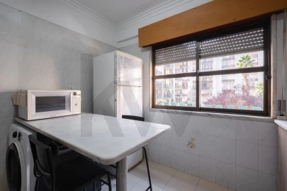 Apartamento T2 para Venda em Algueirão-Mem Martins