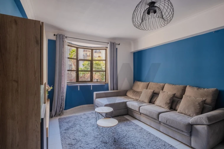 Apartamento T2 para Venda em Algueirão-Mem Martins Foto 8