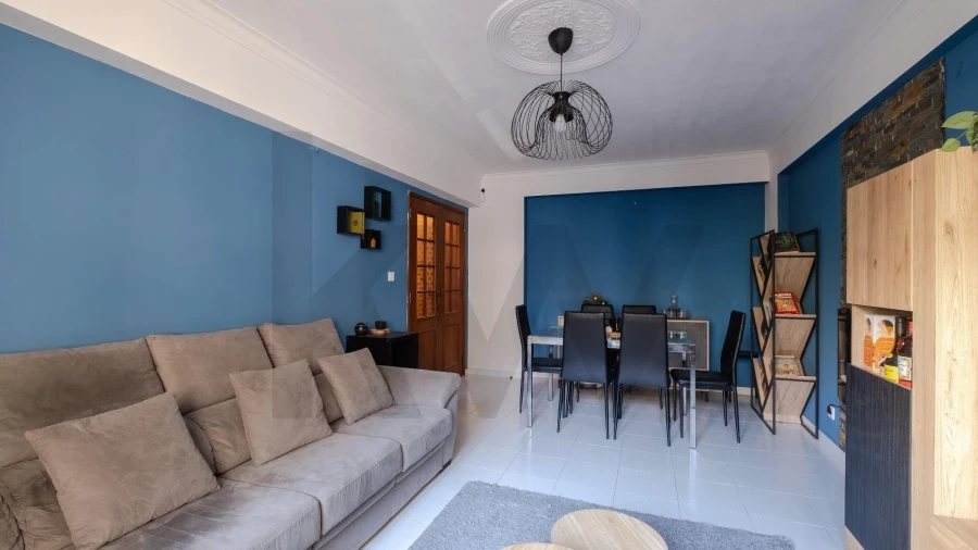 Apartamento T2 para Venda em Algueirão-Mem Martins