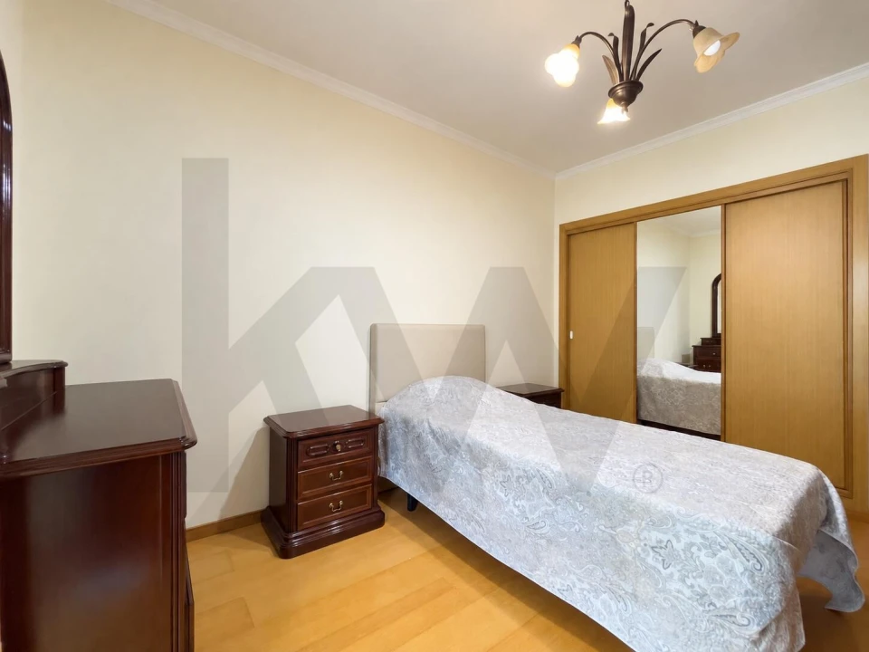 Apartamento T1 para Venda em Ponta Delgada (São Pedro) Foto 10