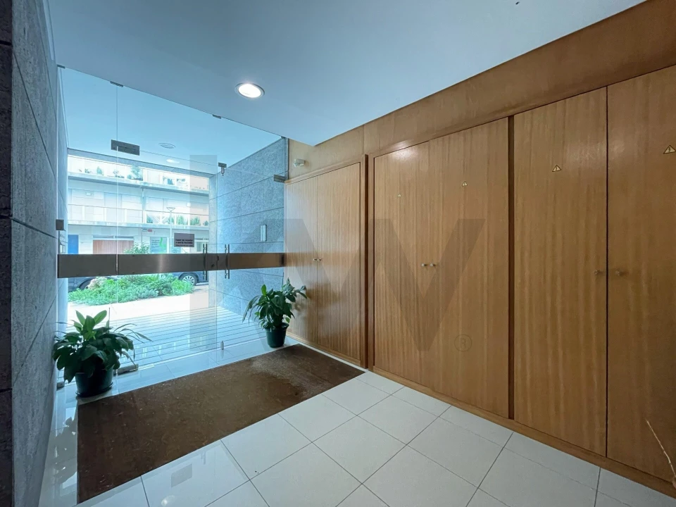 Apartamento T1 para Venda em Ponta Delgada (São Pedro) Foto 18