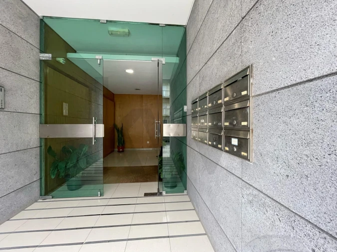 Apartamento T1 para Venda em Ponta Delgada (São Pedro) Foto 20