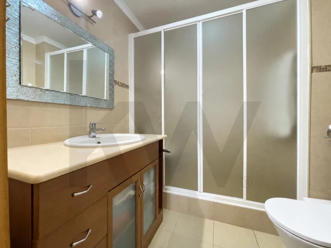 Apartamento T1 para Venda em Ponta Delgada (São Pedro) Foto 7