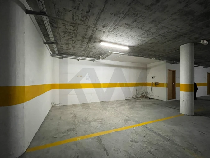 Apartamento T1 para Venda em Ponta Delgada (São Pedro) Foto 15