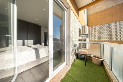 Apartamento T3 para Venda em Póvoa de Santo Adrião e Olival Basto