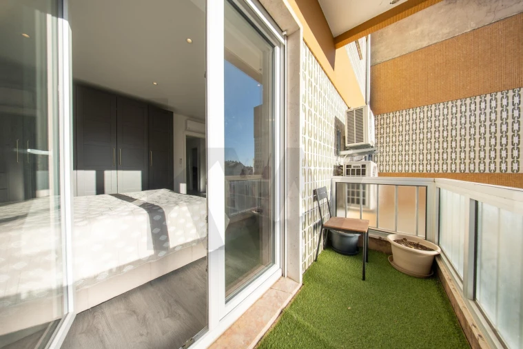 Apartamento T3 para Venda em Póvoa de Santo Adrião e Olival Basto Foto 11