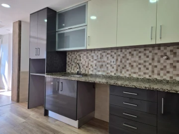 Apartamento T3 para Arrendamento em Massamá e Monte Abraão