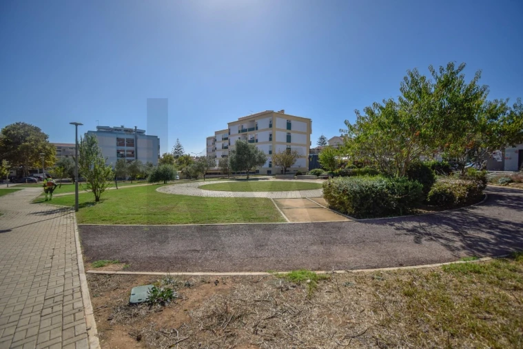 Escritório para Venda em Carcavelos e Parede Foto 13
