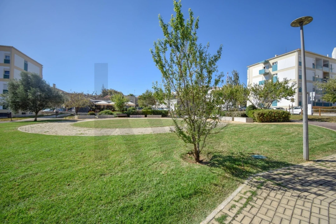Escritório para Venda em Carcavelos e Parede Foto 15