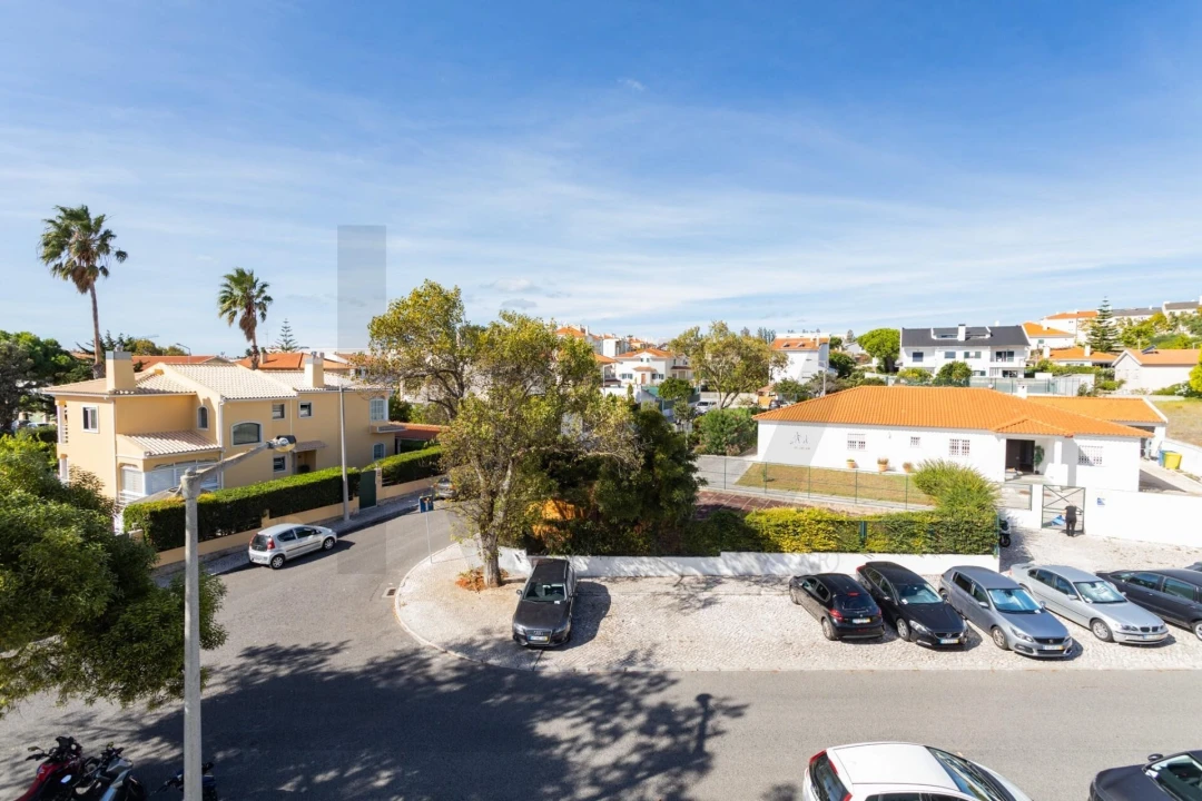 Apartamento T1 para Venda em Carcavelos e Parede Foto 25