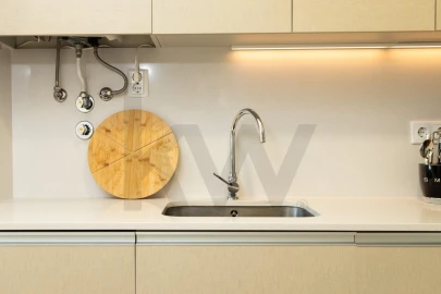 Apartamento T1 para Venda em Carcavelos e Parede