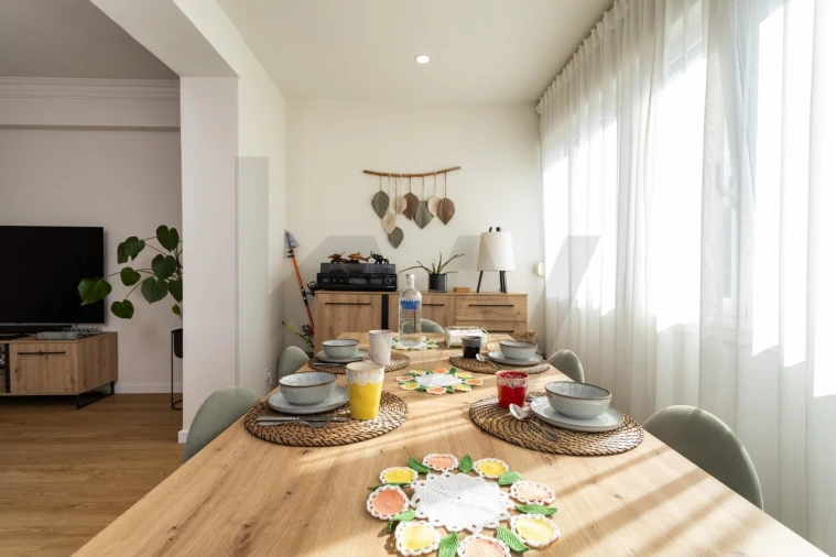 Apartamento T1 para Venda em Carcavelos e Parede Foto 7