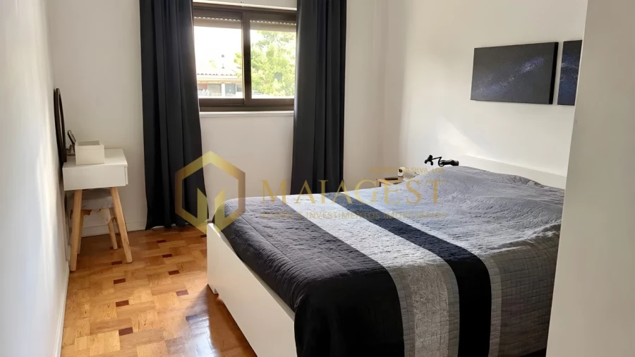 Apartamento T2 para Venda em Campanhã Foto 7
