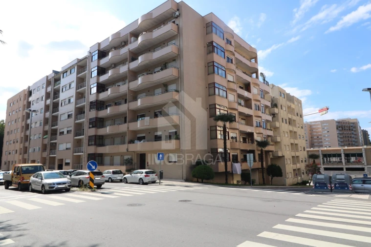 Apartamento T3 para Venda em São Vitor (Braga) Foto 38