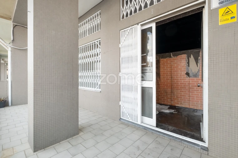 Negócio para Venda em Canelas Foto 10