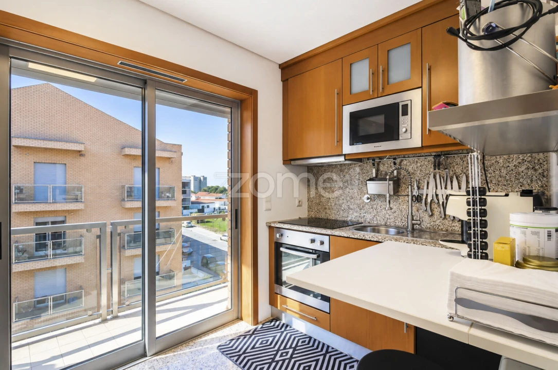 Apartamento T3 para Venda em Custóias, Leça do Balio e Guifões Foto 21