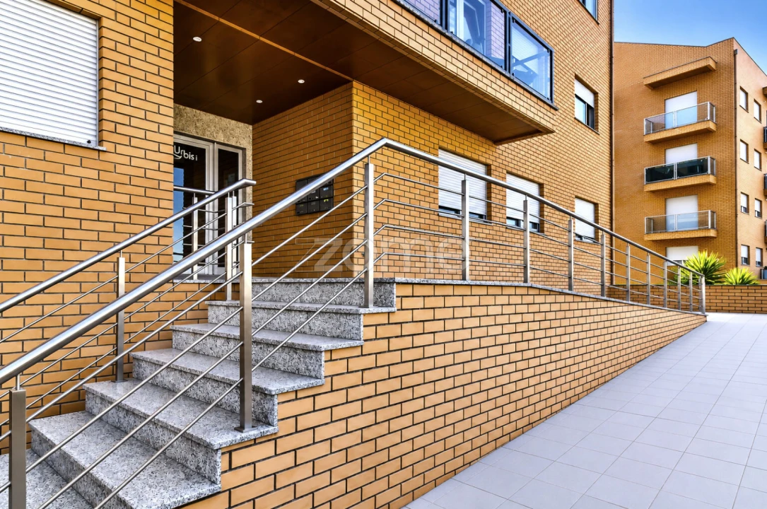 Apartamento T3 para Venda em Custóias, Leça do Balio e Guifões Foto 4