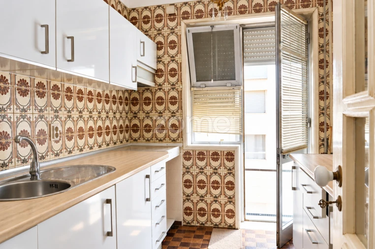 Apartamento T2 para Arrendamento em Paranhos Foto 16