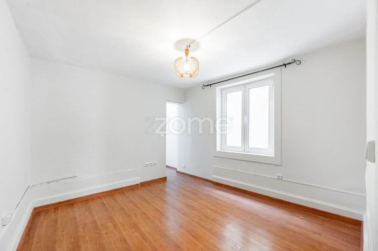 Apartamento T1 para Arrendamento em Cedofeita, Santo Ildefonso, Sé, Miragaia, São Nicolau e Vitória Foto 3