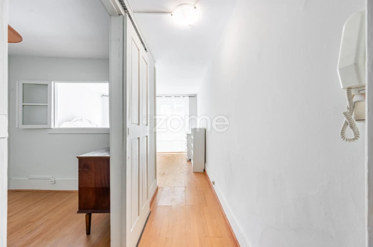 Apartamento T1 para Arrendamento em Cedofeita, Santo Ildefonso, Sé, Miragaia, São Nicolau e Vitória Foto 8