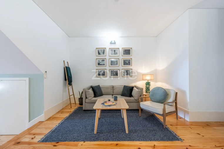 Apartamento T2 para Venda em Cedofeita, Santo Ildefonso, Sé, Miragaia, São Nicolau e Vitória Foto 14