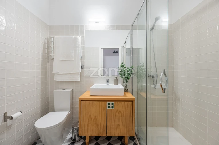 Apartamento T2 para Venda em Cedofeita, Santo Ildefonso, Sé, Miragaia, São Nicolau e Vitória Foto 15