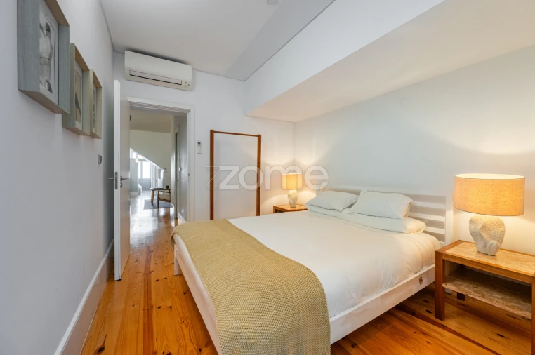 Apartamento T2 para Venda em Cedofeita, Santo Ildefonso, Sé, Miragaia, São Nicolau e Vitória Foto 17