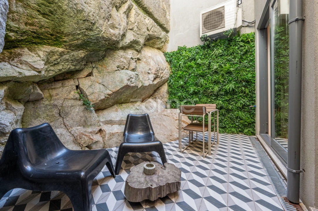 Apartamento T2 para Venda em Cedofeita, Santo Ildefonso, Sé, Miragaia, São Nicolau e Vitória Foto 24