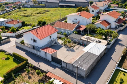 Moradia T3 para Venda em Bairro