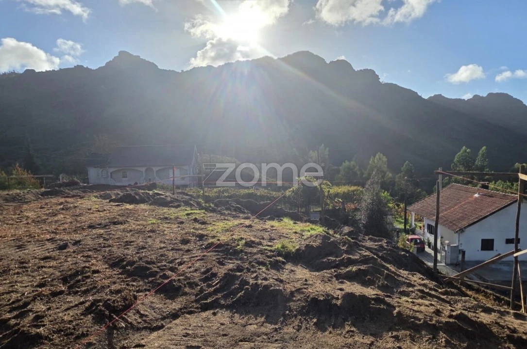 Moradia T2 para Venda em Covide Foto 17