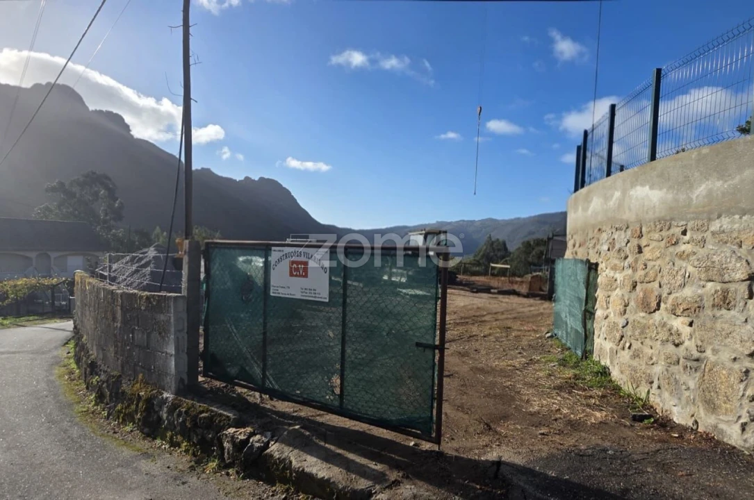 Moradia T2 para Venda em Covide Foto 21