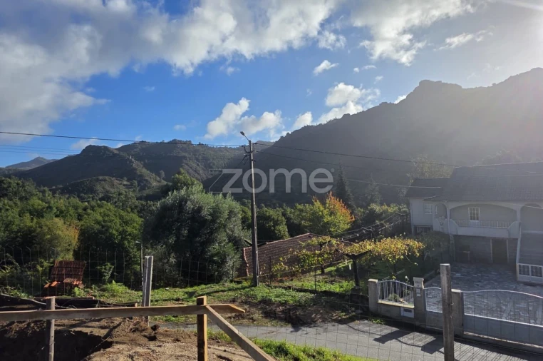 Moradia T2 para Venda em Covide Foto 23
