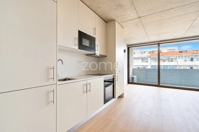 Apartamento T1 para Venda em São Mamede de Infesta e Senhora da Hora Foto 2