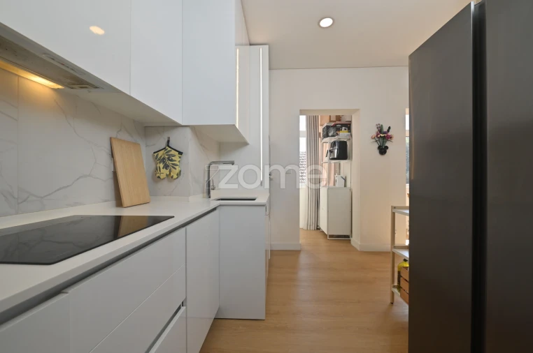 Apartamento T2 para Venda em Pontinha e Famões Foto 9