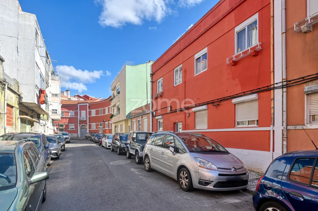 Apartamento T2 para Venda em Pontinha e Famões Foto 21